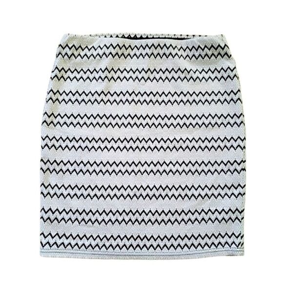 RD Style Stretchy Mini Chevron Print Pencil Skirt LARGE - Picture 2 of 10